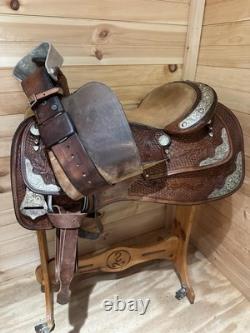 16 Champion Turf Western Show Saddle