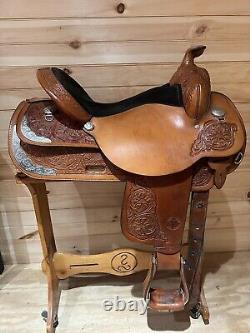 16 Circle Y Equitation Show Western Saddle Model 3660