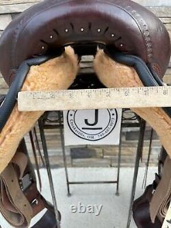 16 Circle Y Flex 2 Western Trail Saddle- Whoa! Clean