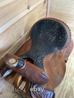16 Circle Y High Horse Jewel Western Barrel Saddle Model 6224 (2017)