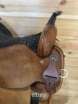 16 Circle Y High Horse Jewel Western Barrel Saddle Model 6224 (2017) 16 Circle Y High Horse Jewel Western Barrel Saddle Model 6224 (2017)