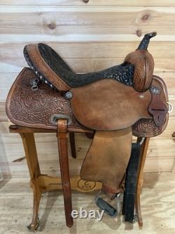 16 Circle Y High Horse Jewel Western Barrel Saddle Model 6224 (2017)