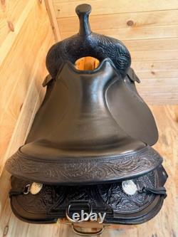 16 Circle Y High Horse Round Rock Gaited Western Trail Saddle Model 6870 (2023)