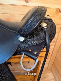 16 Circle Y High Horse Round Rock Gaited Western Trail Saddle Model 6870 (2023)