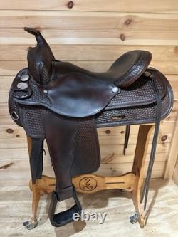 16 Circle Y Park & Trail Western Saddle Model 2206