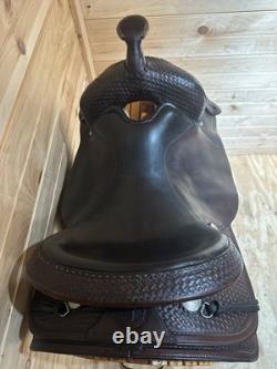 16 Circle Y Park & Trail Western Saddle Model 2206