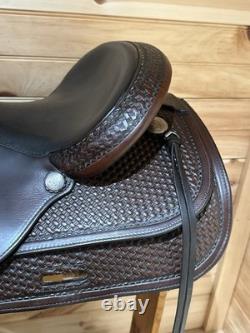 16 Circle Y Park & Trail Western Saddle Model 2206