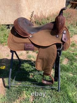 16 Circle Y Synthetic Cordura Lightweight Western Square Skirt Saddle- Brown