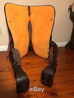 16'' Circle Y Topeka Western Trail Saddle With Matching Breastplate