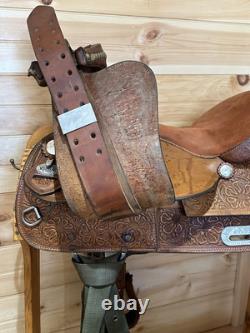 16 Crates Saddlery Western Show Saddle model 206