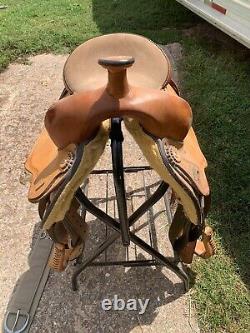 16 Crates Trail Western Horse Saddle SQHB Model 218-4