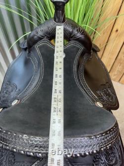 16 DAKOTA SADDLERY Black Western Roping Saddle 206HA? Used 2x
