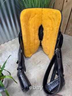 16 DAKOTA SADDLERY Black Western Roping Saddle 206HA? Used 2x