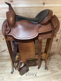 16 Dakota Saddlery Western Trail Saddle Model 202