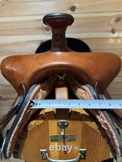 16 Dakota Sweptback Trainer Western Work Saddle Model 421