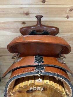 16 Dakota Sweptback Trainer Western Work Saddle Model 421