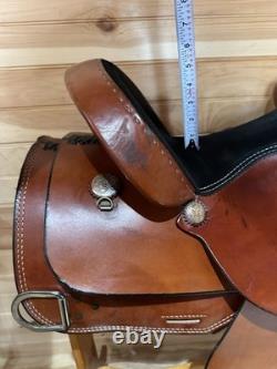 16 Dakota Sweptback Trainer Western Work Saddle Model 421