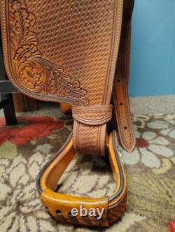 16 Inch Dale Chavez Western Show Saddle With FQHB Basket Weave/Floral Tooling