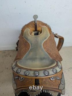16 Inch Used Bob's Custom Western Pleasure Show Saddle 1078-11336