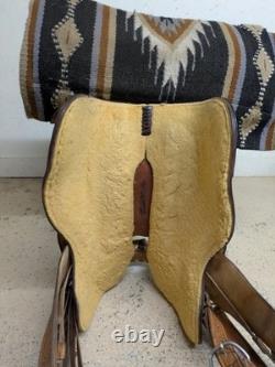16 Inch Used Bob's Custom Western Pleasure Show Saddle 1078-11336