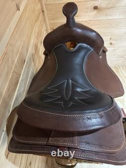 16 JJ Tack Shack Barbed Wire Team Penner Western Saddle Model 2070-6