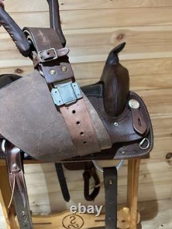 16 JJ Tack Shack Barbed Wire Team Penner Western Saddle Model 2070-6