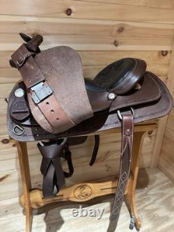 16 JJ Tack Shack Barbed Wire Team Penner Western Saddle Model 2070-6