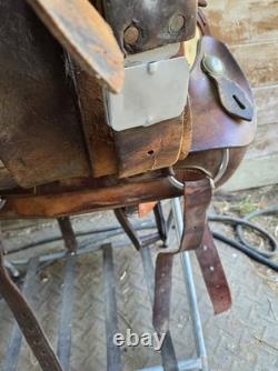 16 Simco Western Saddle