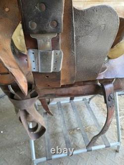 16 Simco Western Saddle