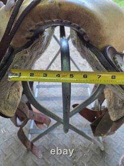 16 Simco Western Saddle