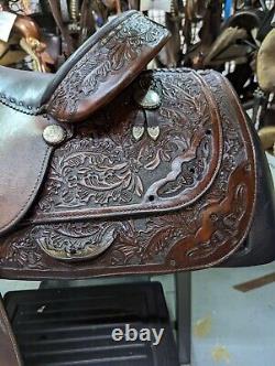 16 Tex Tan Western Saddle