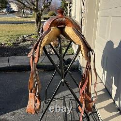 16 Used Blue Ribbon Western Show Saddle