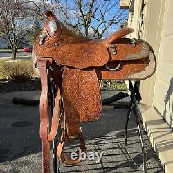 16 Used Blue Ribbon Western Show Saddle