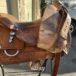 16 Used Blue Ribbon Western Show Saddle