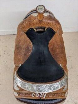 16 Used Circle Y Western Show Saddle 679-5084