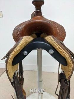 16 Used McCall Western Lady Working Cow Horse Saddle 2-1333