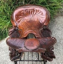 16 Vintage Buckstitched Western Horse Saddle