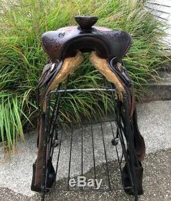 16 Vintage Western Saddle w Bear Trap Pommel & Tooled Horse Heads