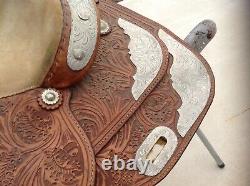 16 WESTERN SHOWMAN SADDLERY SADDLE OAK LEAF AND ACORN TOLLED Full QH Bars