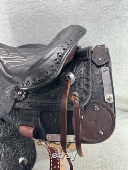 16 Western Barrel or Trail Saddle Deep Seat Good Condition