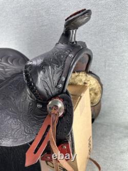 16 Western Barrel or Trail Saddle Deep Seat Good Condition
