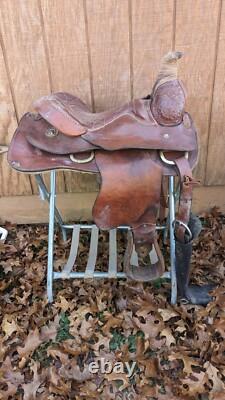 16 Western Saddle