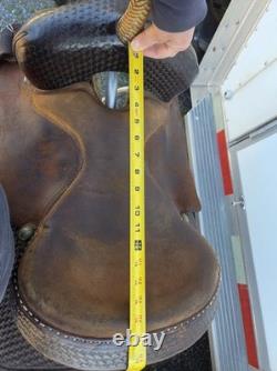16 Western Saddle