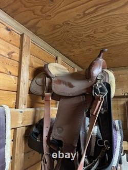 16 Western Trail Riding Saddle FQHB