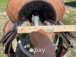 16 Western trail/pleasure saddle withbasket tooled two-tone leather
