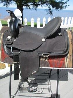 16'' Wide Black abetta 20515W-6 All Rounder Western saddle FQH BARS