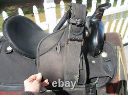 16'' Wide Black abetta 20515W-6 All Rounder Western saddle FQH BARS