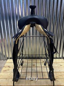 16 Wintec Black Western Horse Saddle Light Weight Ex Cond