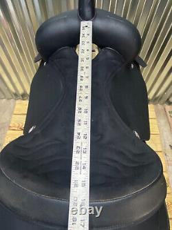 16 Wintec Black Western Horse Saddle Light Weight Ex Cond