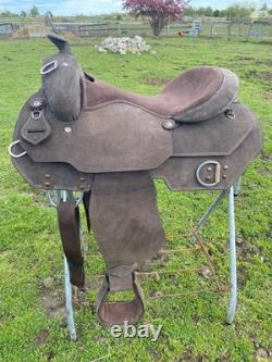 16 chocolate rough out Western training saddle NWOT